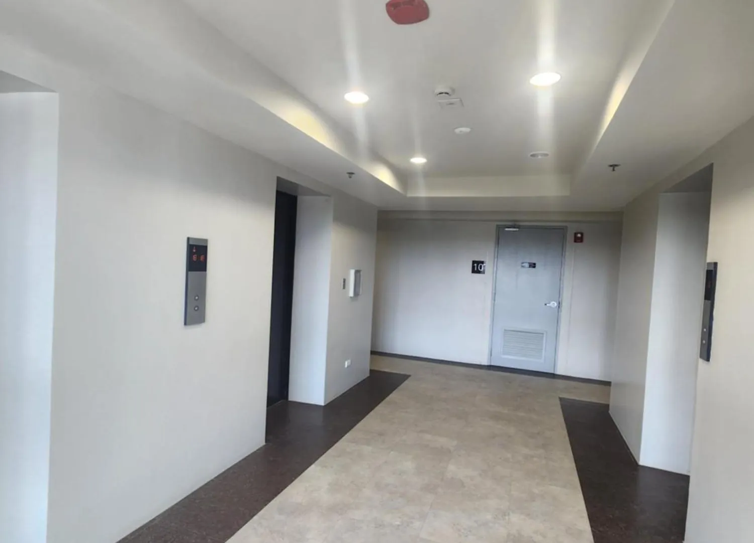 New Avida Abreeza 1 Bedroom With Own Parking Davao City 0*,